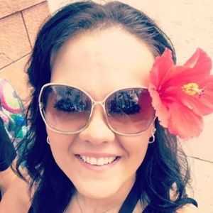 Meet your Posher, Tracy